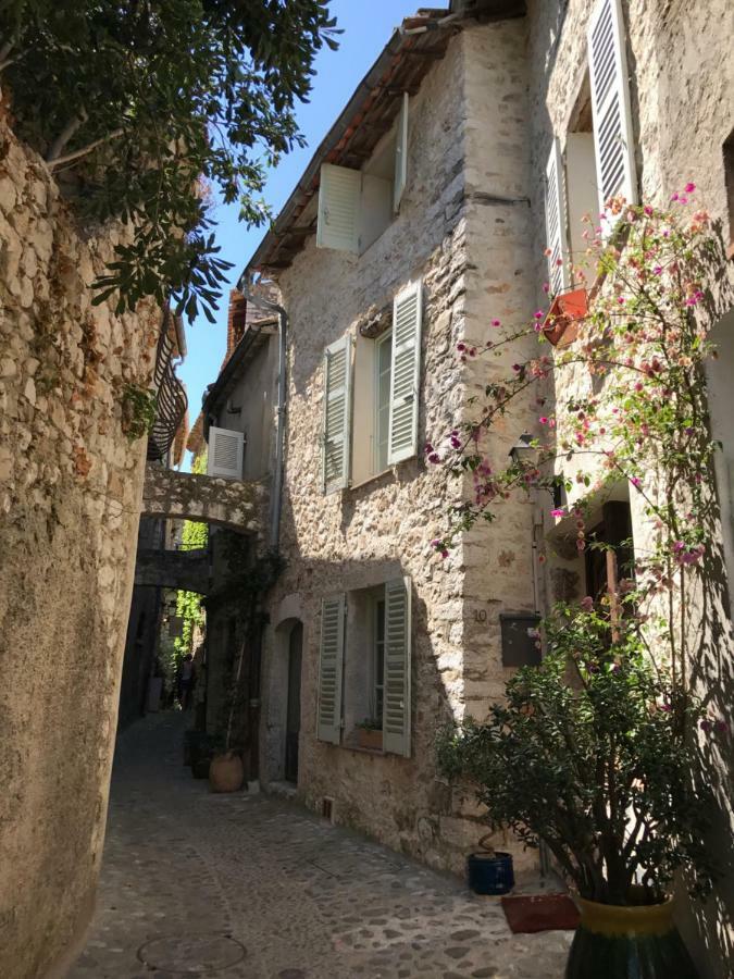 L'Elegante - Maison De Ville Avec Bains A Remous - Parking Inclus Saint Paul de Vence Exterior photo